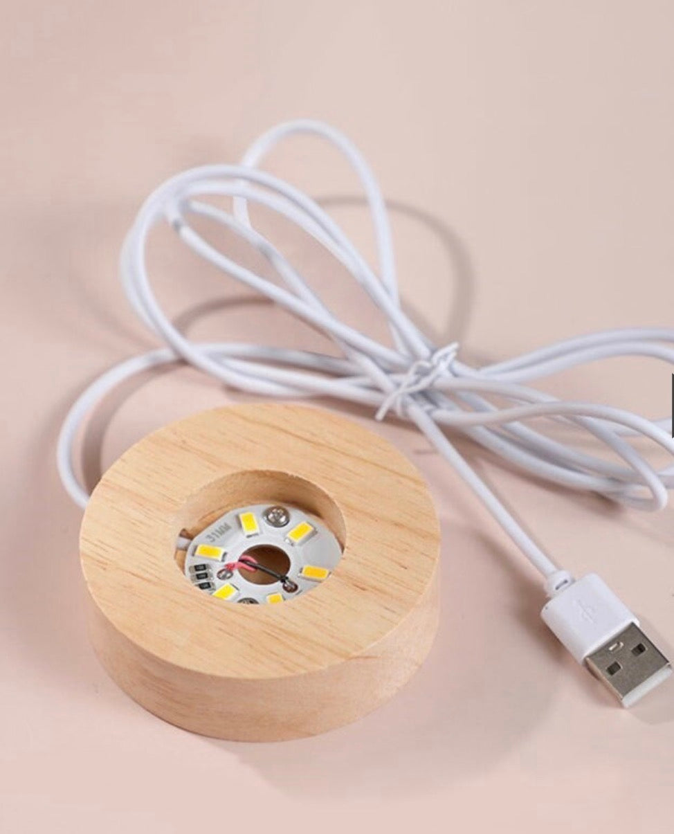 3D Dolunay Cam Küre Gece Lambası - Ahşap Tabanlı USB'li
